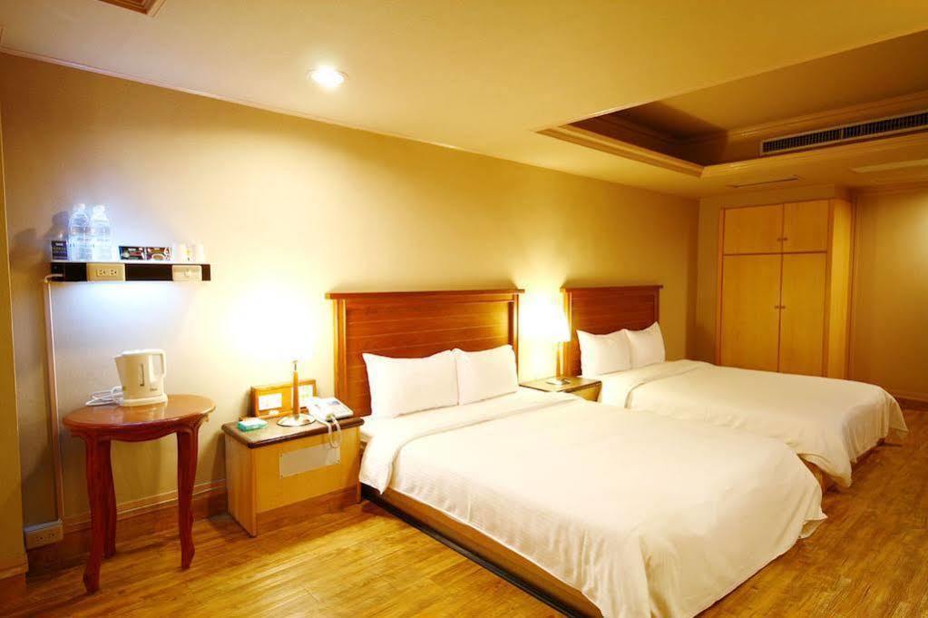 Kindness Hotel - Yuanlin Extérieur photo